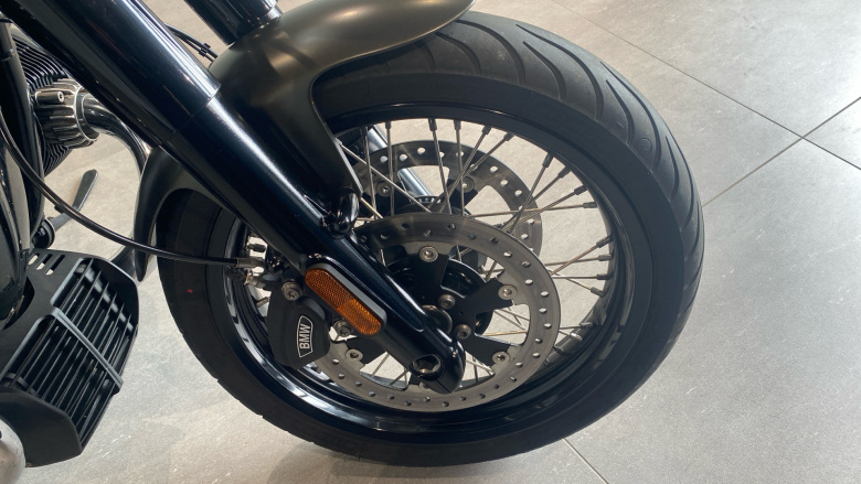 BMW R18 First Edition